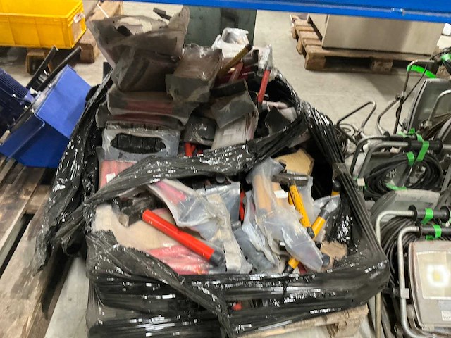 Partij hamers en mokers - afbeelding 10 van  10