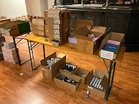 Partij hand- en nagelverzorging - afbeelding 1 van  4