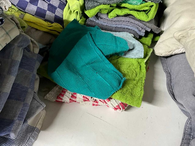 Partij hand- en theedoeken - afbeelding 4 van  6