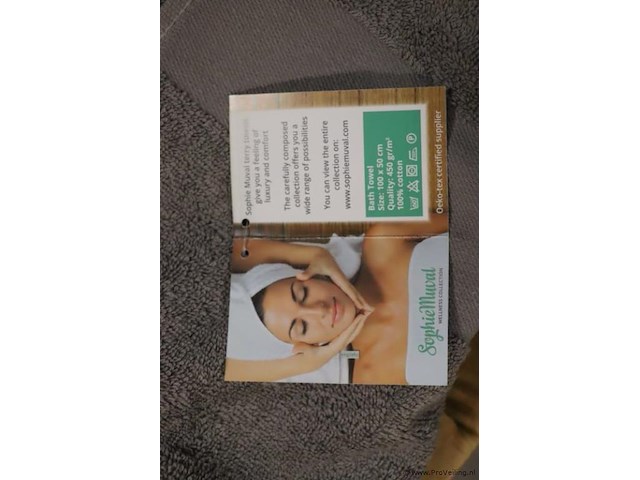 Partij handdoeken met opdruk "ubcro sport & health center" - afbeelding 4 van  4