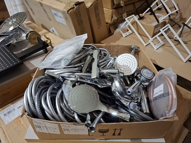 Partij handdouches met slang - afbeelding 1 van  9