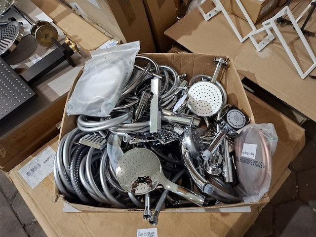 Partij handdouches met slang - afbeelding 2 van  9