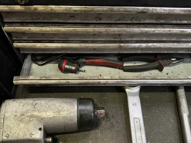 Partij handgereedschap en 1 pneumatische slagmoersleutel - afbeelding 8 van  10