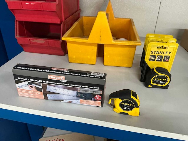 Partij handgereedschap en bevestigingsmiddelen - afbeelding 4 van  7