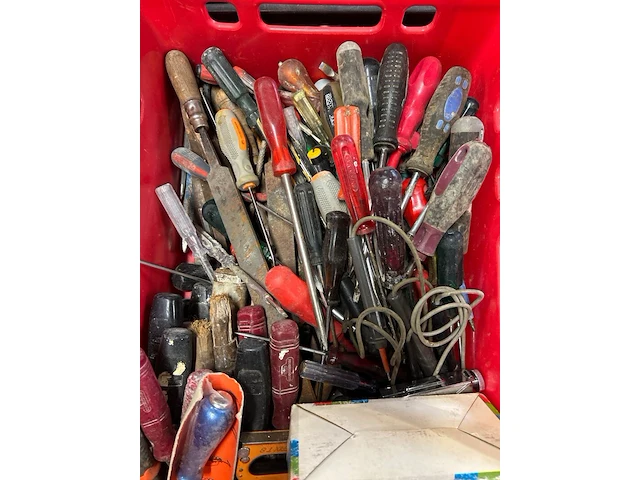 Partij handgereedschap en bouwmaterialen w.o. hilti, fisher, ferm - afbeelding 4 van  6
