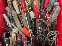 Partij handgereedschap en bouwmaterialen w.o. hilti, fisher, ferm - afbeelding 4 van  6