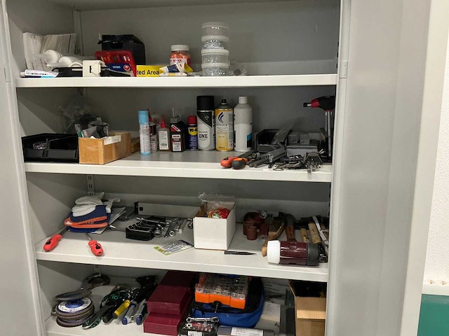 Partij handgereedschap en divers met manitan werkplaatskast - afbeelding 3 van  9