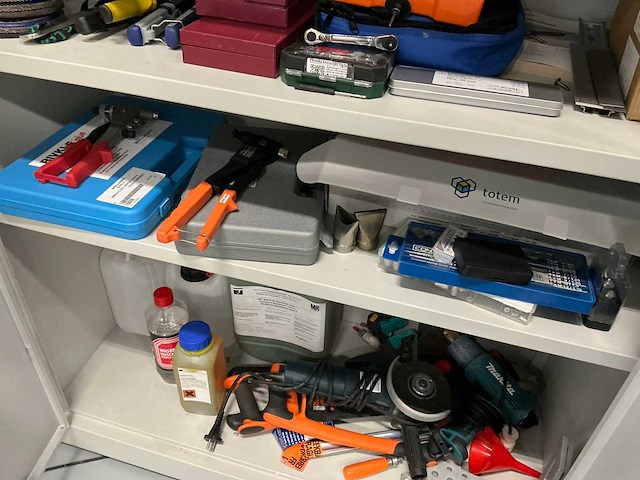 Partij handgereedschap en divers met manitan werkplaatskast - afbeelding 5 van  9