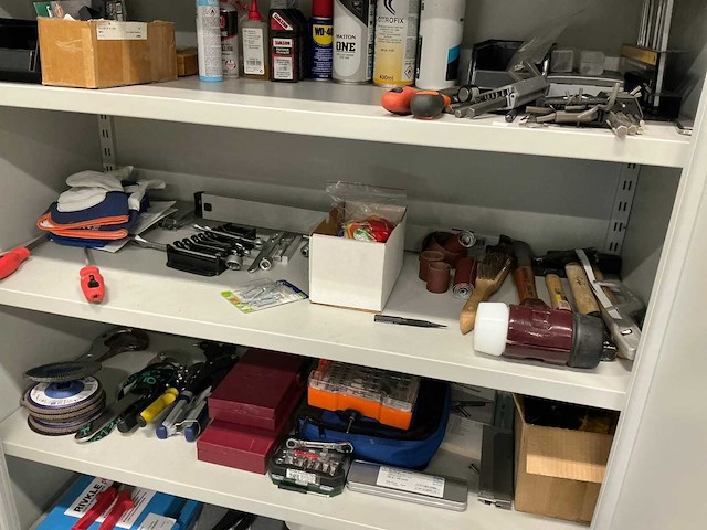 Partij handgereedschap en divers met manitan werkplaatskast - afbeelding 7 van  9