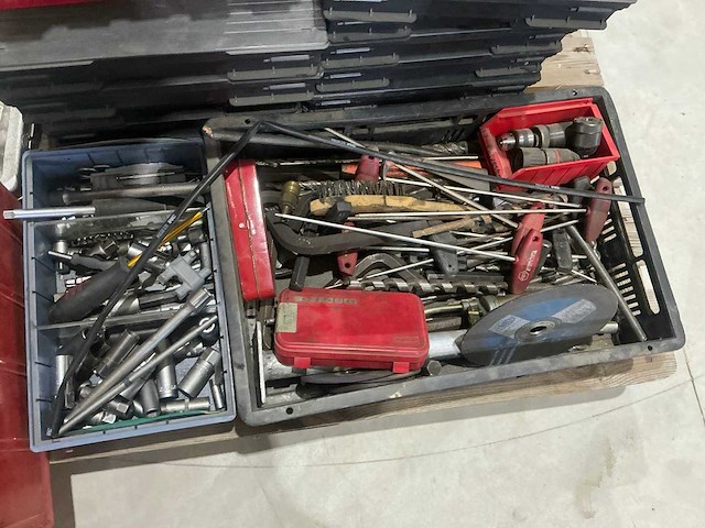 Partij handgereedschap en divers - afbeelding 12 van  17