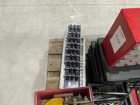 Partij handgereedschap en divers - afbeelding 14 van  17