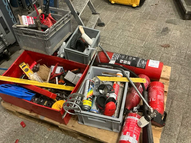 Partij handgereedschap en divers - afbeelding 2 van  6
