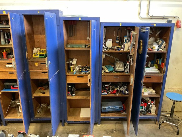 Partij handgereedschap en divers - afbeelding 1 van  17