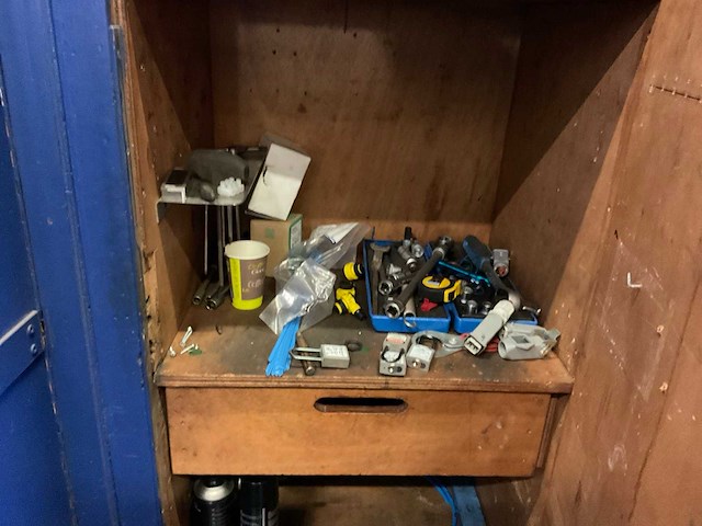 Partij handgereedschap en divers - afbeelding 17 van  17