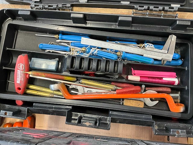 Partij handgereedschap en hijsgereedschap - afbeelding 8 van  9