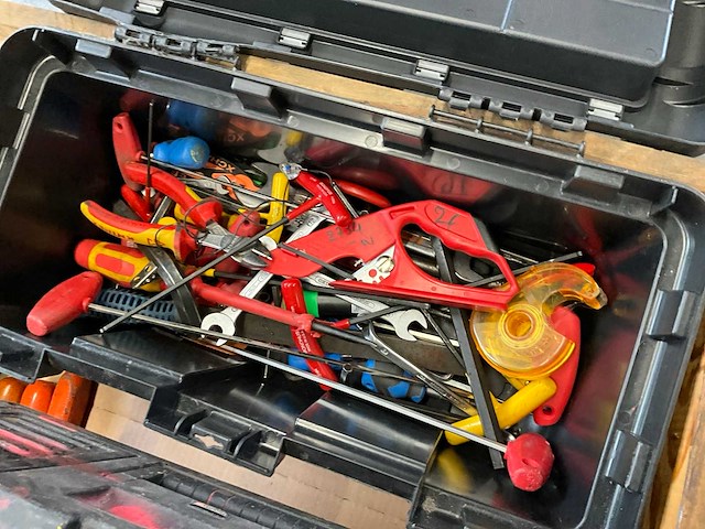 Partij handgereedschap en hijsgereedschap - afbeelding 9 van  9