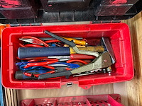 Partij handgereedschap en hijsgereedschap - afbeelding 1 van  1