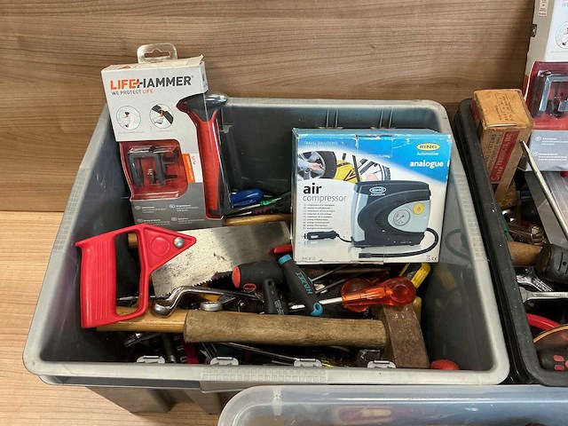 Partij handgereedschap en toebehoren - afbeelding 4 van  8