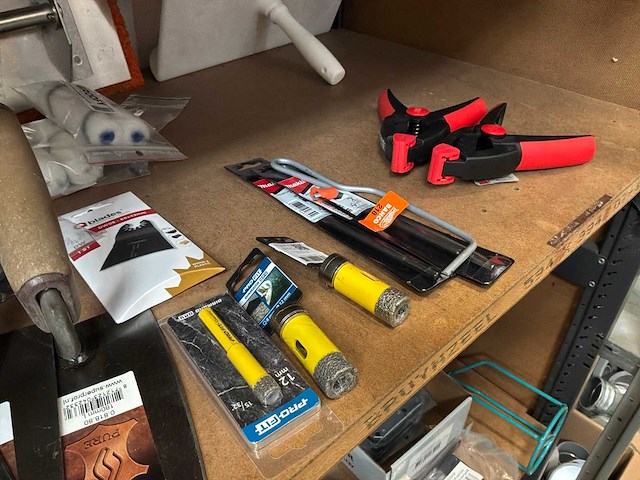 Partij handgereedschap en toebehoren - afbeelding 3 van  5