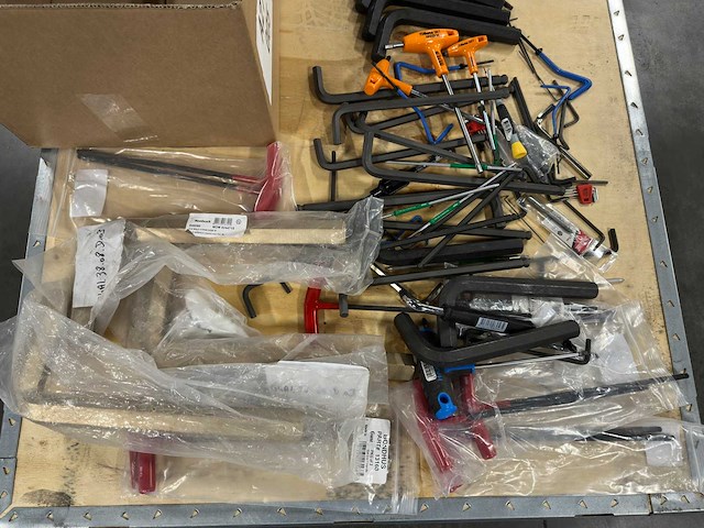 Partij handgereedschap gemixed (inbussleutels & torxsleutels & hamers) - afbeelding 2 van  8