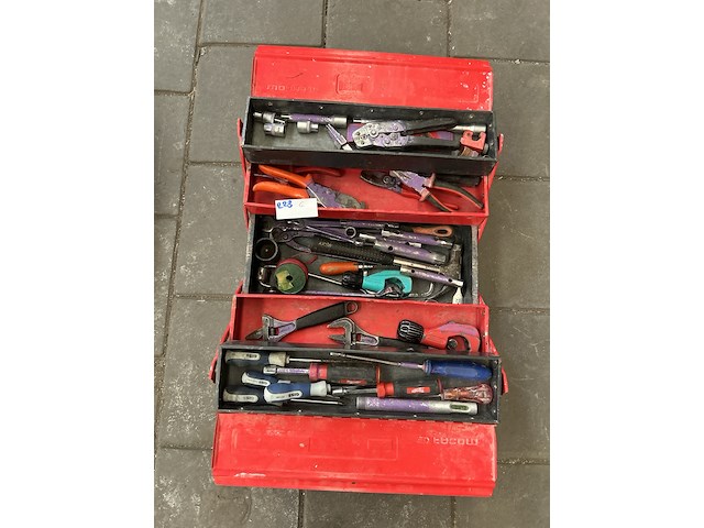 Partij handgereedschap in gereedschapskoffer - afbeelding 1 van  7