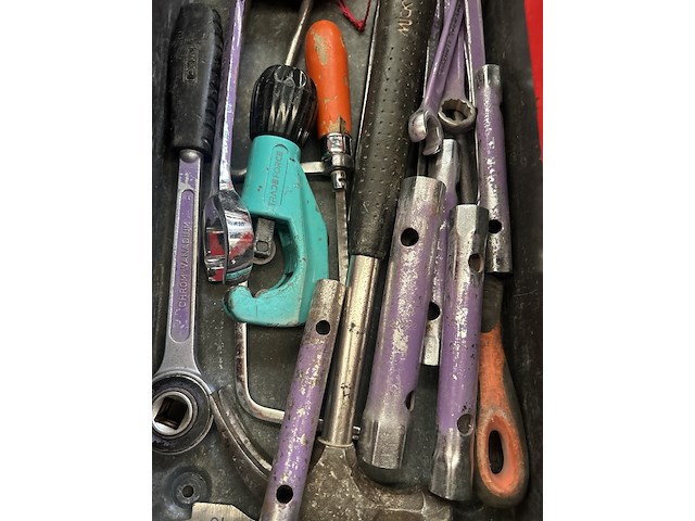 Partij handgereedschap in gereedschapskoffer - afbeelding 7 van  7