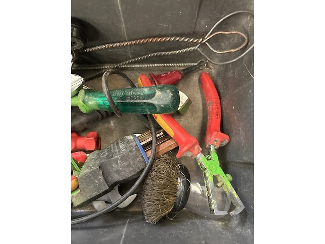 Partij handgereedschap in koffer/krat - afbeelding 6 van  6