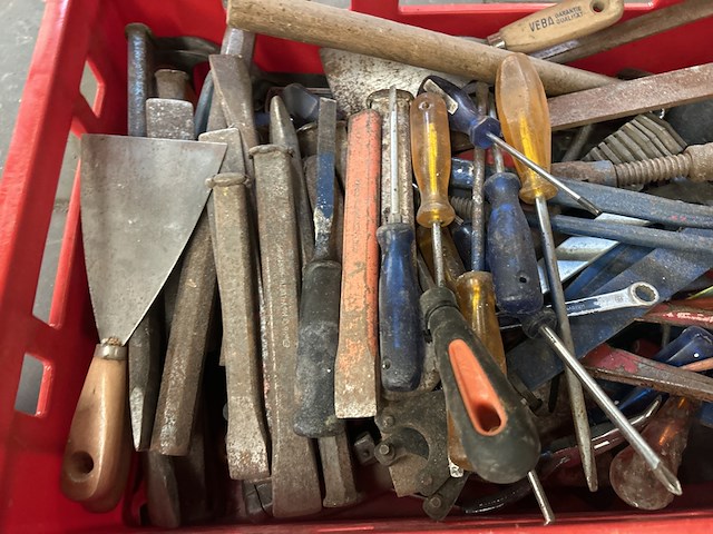 Partij handgereedschap in krat - afbeelding 3 van  6