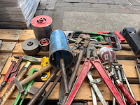 Partij handgereedschap met pijptangen, boutenscharen en trekkers ca. 23x - afbeelding 3 van  7