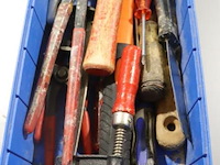 Partij handgereedschap o.a. hamer, rolmaat & schroevendraaier - afbeelding 3 van  3