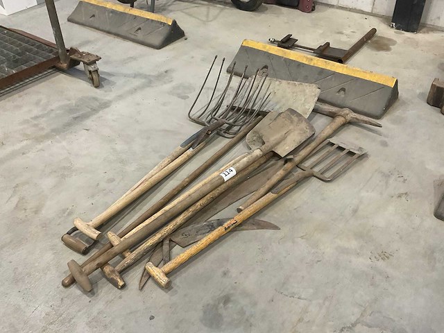 Partij handgereedschap - afbeelding 2 van  3