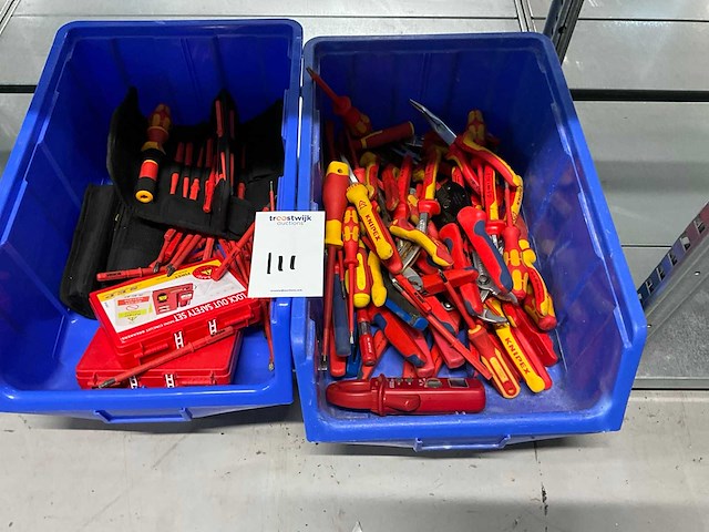 Partij handgereedschap - afbeelding 1 van  3