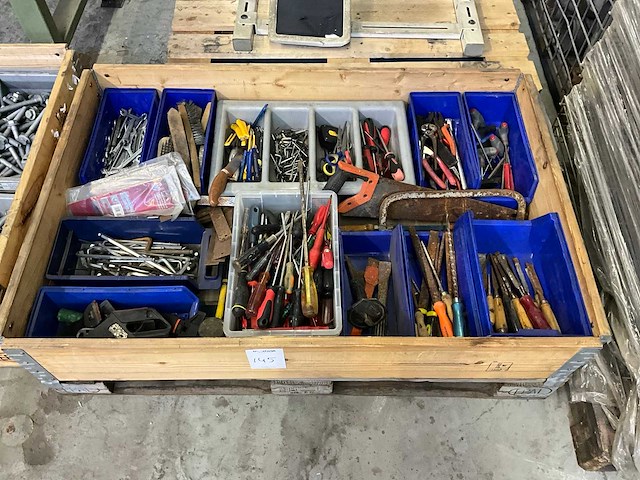 Partij handgereedschap - afbeelding 1 van  6