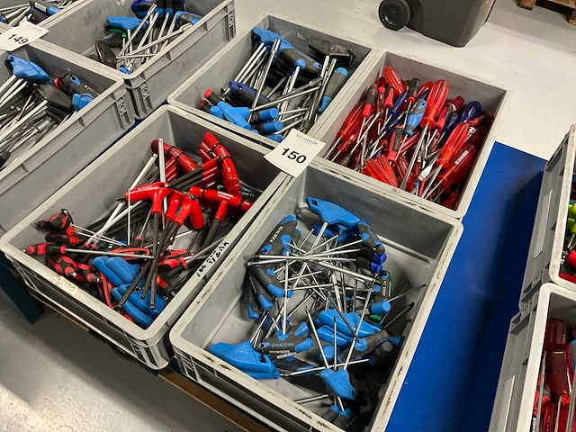 Partij handgereedschap - afbeelding 1 van  5