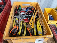 Partij handgereedschap - afbeelding 1 van  3