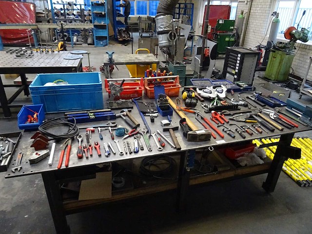 Partij handgereedschap - afbeelding 1 van  8