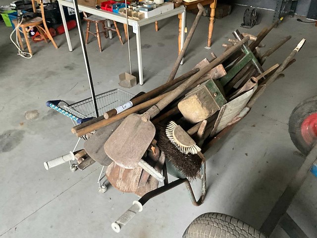 Partij handgereedschap - afbeelding 1 van  7