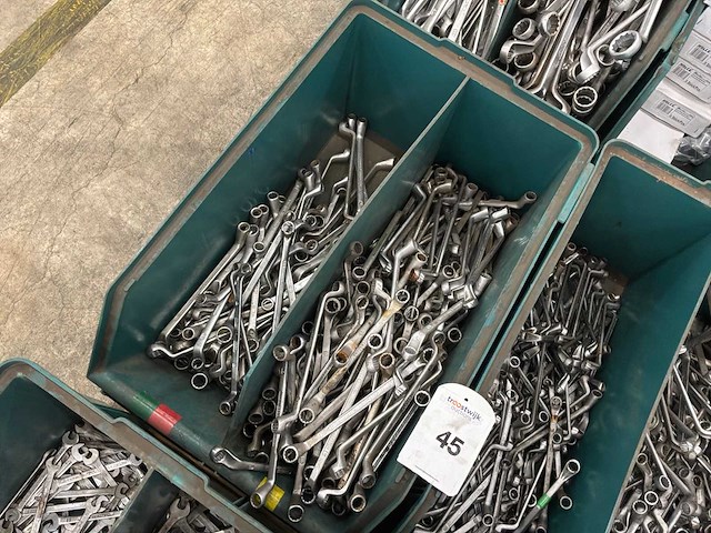 Partij handgereedschap - afbeelding 8 van  11