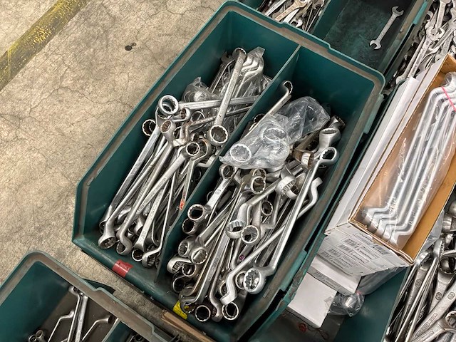 Partij handgereedschap - afbeelding 10 van  11