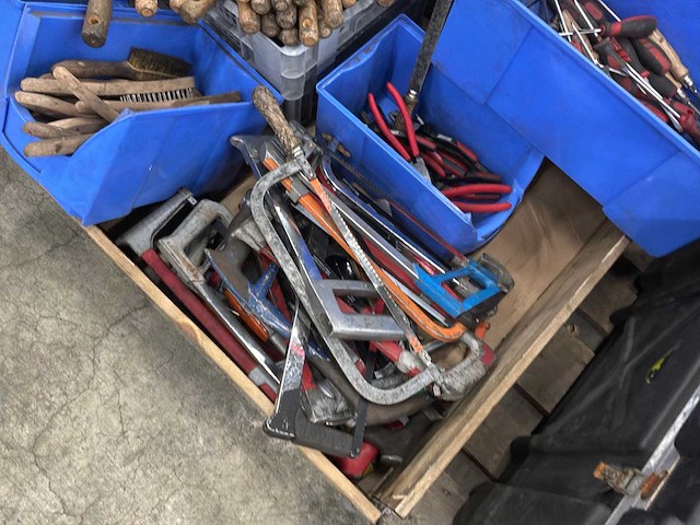 Partij handgereedschap - afbeelding 8 van  10