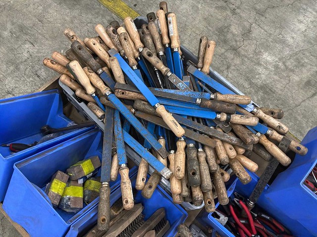 Partij handgereedschap - afbeelding 10 van  10
