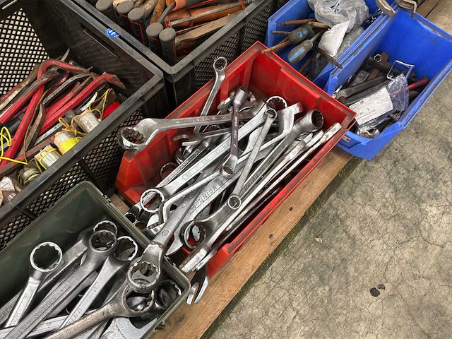 Partij handgereedschap - afbeelding 2 van  17