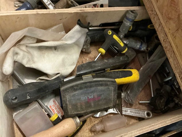 Partij handgereedschap - afbeelding 2 van  9