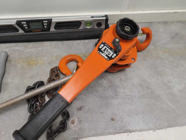 Partij handgereedschap - afbeelding 1 van  3