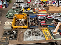 Partij handgereedschap - afbeelding 1 van  7