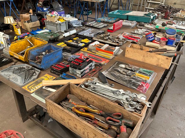 Partij handgereedschap - afbeelding 2 van  7