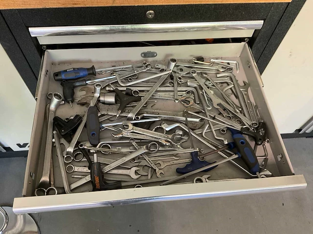 Partij handgereedschap - afbeelding 3 van  7