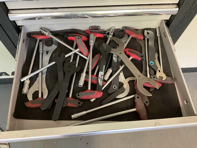 Partij handgereedschap - afbeelding 6 van  7
