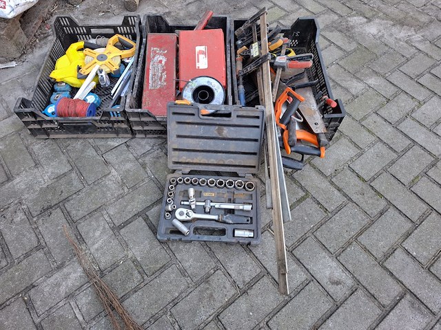 Partij handgereedschap - afbeelding 1 van  9