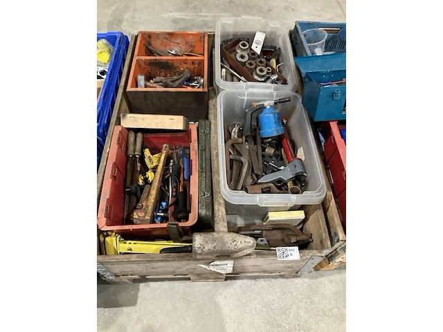 Partij handgereedschap - afbeelding 1 van  8